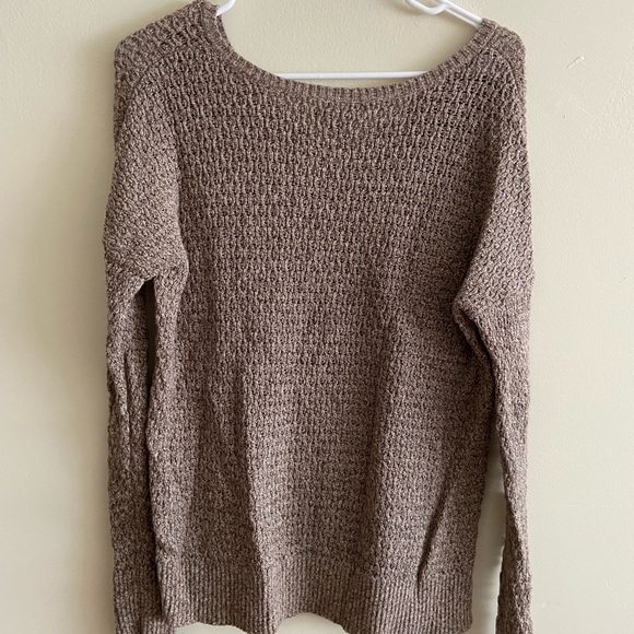 Light weight sweater - Picture 3 of 3